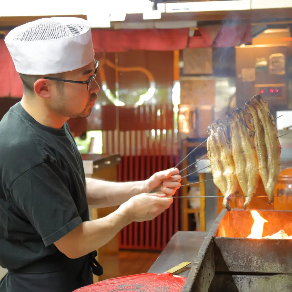 【3ヶ月定期便】【うなぎ】創業七十余年の味 至高の鰻蒲焼 3尾