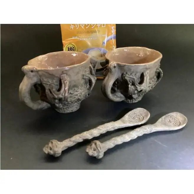 縄文・火焔型土器のコーヒーカップ・マグカップ+縄文スプーン　2個セット　7.5cm×174ｇ 手作り 工芸品 食器 新潟市