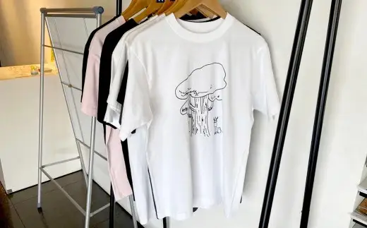 【 奈義町現代美術館オリジナル 】 Yuichi Hirako Tシャツ NagiMOCA gray Lサイズ 洋服 服 シャツ ファッション オシャレ コラボレーション コラボ ミュージアムグッズ グッズ レディース メンズ 平子雄一