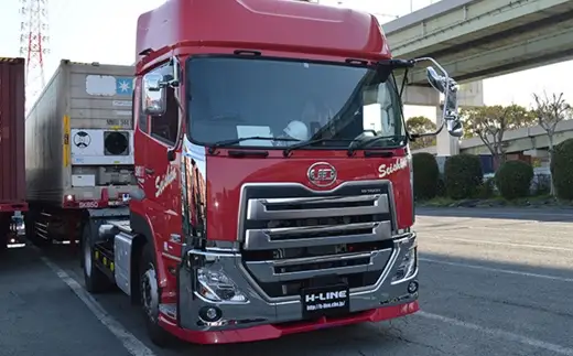 新型クオン＆いすゞ フロントスポイラー （ タイプ3 ） 3P 大型・ 低床 ・ トラクター用 トラック 車 カー カー用品 エアロパーツ パーツ カスタムパーツ カスタム