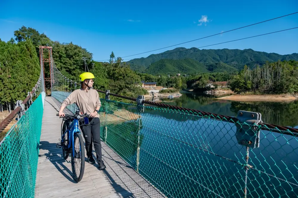 E-Bikeで巡る吉野の自然探検ツアー