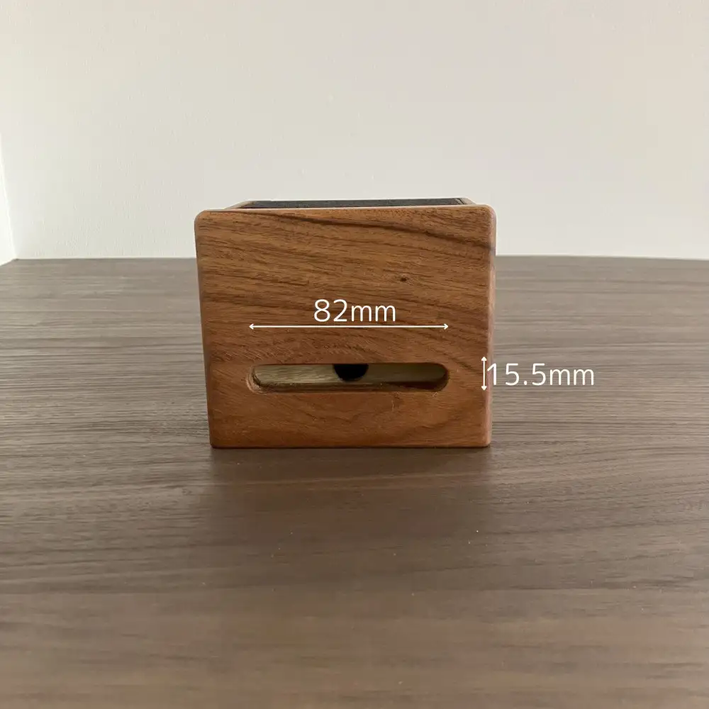 【ａｍｐ：ギターアンプをモチーフにしたスマホスピーカー】スマホスピーカー スマホスタンド 電源不要 ギターアンプ 充電 蓄音機 nove