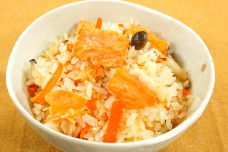 【宮城県産銀鮭】鮭の中骨水煮 170g×24缶 《長期保存可能》 