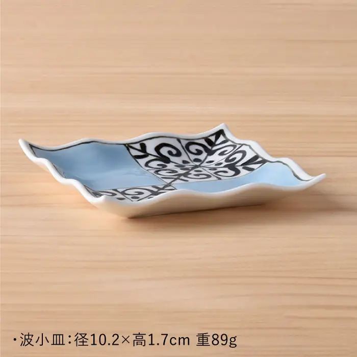 【波佐見焼】おつまみ プレート 「市松 」 プレート ミニカップ 波 小皿（ブルー）セット 食器 皿 【大新窯】 [DC39]  波佐見焼