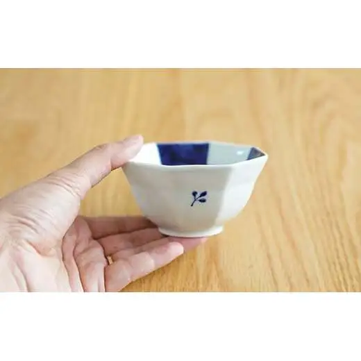 「おうちで楽しむ」リム八角 深小鉢 絵変り 5個セット【皓洋窯】有田焼 和食器 食器 うつわ 器 小鉢 5柄セット セット 染付 赤絵 手描き シンプル 惣菜 おしゃれな小鉢 ギフト | 40000円 4万円 4万円以内 | dl004