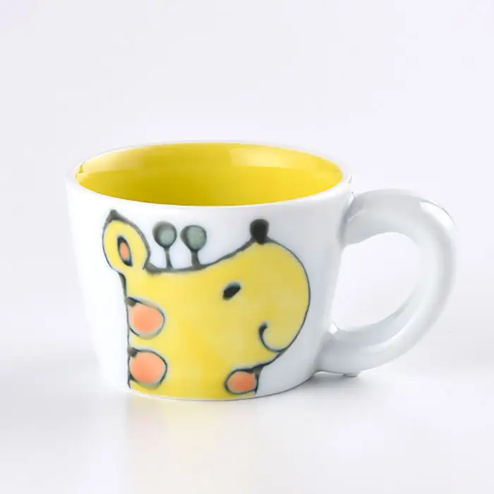 【波佐見焼】NEW 子ども 茶碗 3点セット「きりん」 食器 皿 【大新窯】 [DC31]  波佐見焼