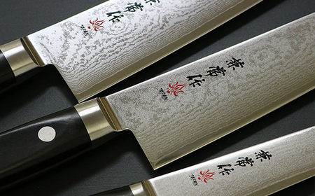 兼常作 33層ダマスカス 三徳包丁 180mm 木鞘付 VG-10 ステンレス フルタング 海外でも人気 持ち運びに便利 関の刃物 KC-103～