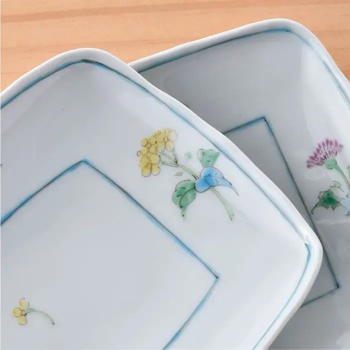 【波佐見焼】小花紋 角皿 2枚組 食器 皿 【藍水】 [GB23]  波佐見焼