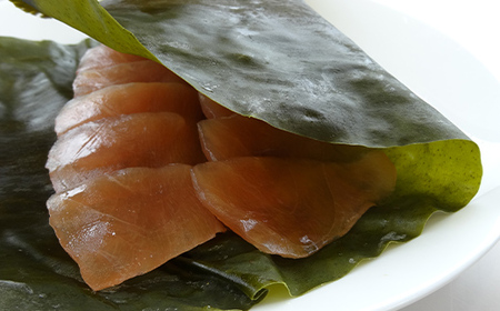 昆布2種セット（昆布じめ用＆黒とろろ昆布）海の学校イラスト作品パッケージ 海藻 のり 刺身 こんぶ  FAD-0422