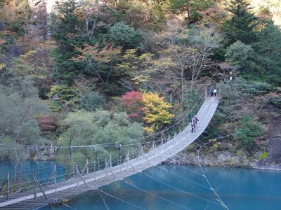 145-1 大井川鐵道で行く 寸又峡温泉ホテル翠紅苑宿泊プラン