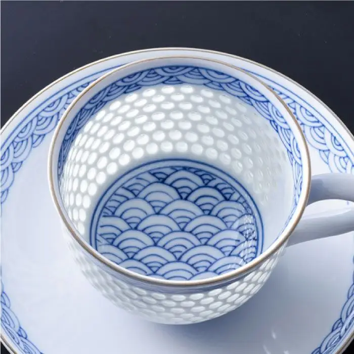 【波佐見焼】【何気ない朝を特別に♪】水晶青海波 ポット カップ 碗皿 セット 食器 皿 【丹心窯】 [AB04] 波佐見焼 食器