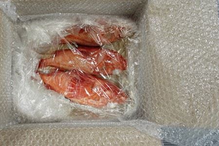 根室海鮮市場[直送]キンキ(めんめ)1尾300～400g×3尾 A-28160