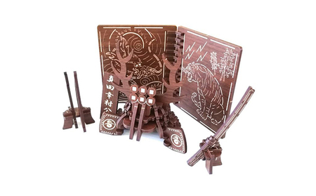 戦国武将兜 全39種より選択 武具・屏風付き 戦国武将兜【組立完成品】