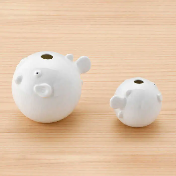 【波佐見焼】 一輪挿し ・ふぐ大小（白釉・つや有り） インテリア 陶器 雑貨 【アトリエやま】 [RE11]  波佐見焼