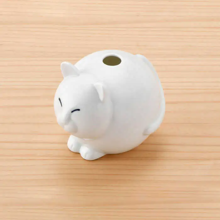 【波佐見焼】 一輪挿し ・ねこ（白釉・つや有り） インテリア 陶器 雑貨 【アトリエやま】 [RE13]  波佐見焼