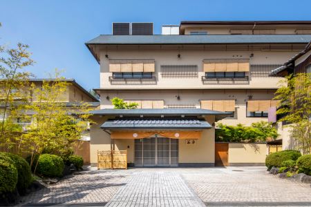 【祇園四条】花楽 季節の京会席コース 2名様（3年間有効） お店でふるなび美食体験 FN-Gourmet376004