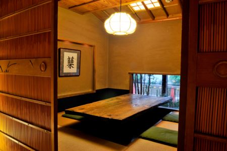 【下北沢】さいとう明日香 特産品ディナーコース 3名様（寄附申込月の翌月から6ヶ月間有効・30組限定） ふるなび美食体験 FN-Gourmet387189