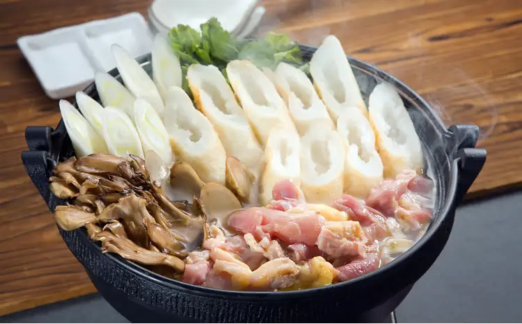 手造りきりたんぽと比内地鶏鍋セット(2～3人前)　70P1523【山王食品 】