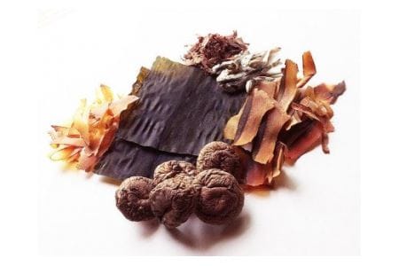 そば屋のだしだっさ・新時代のだしギフト 真昆布だし だしパック だし醤油 鰹節 にぼし しいたけ そば スープ 贈答用 ギフト 北海道 函館市 ふるさと納税_HD045-005