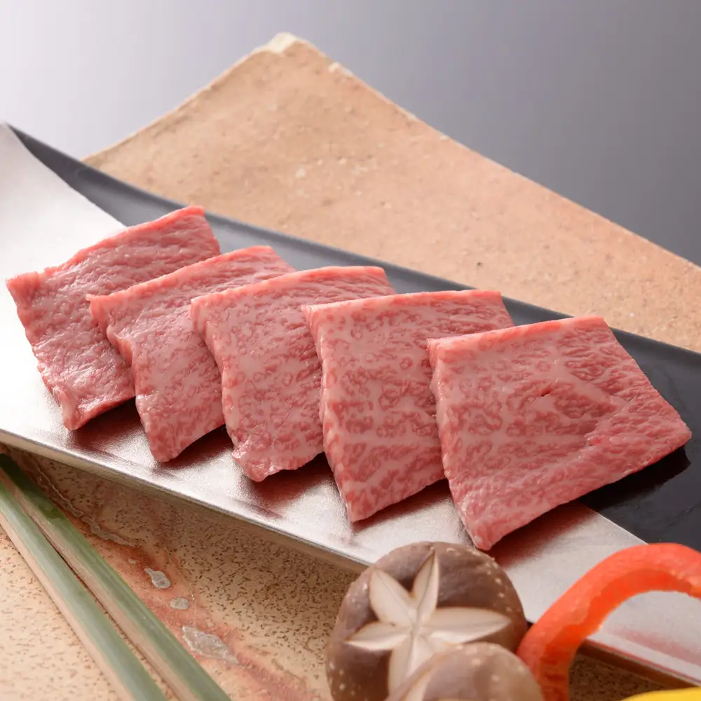 【最高級】飛騨牛 肩ロース焼肉 700g【39-8】