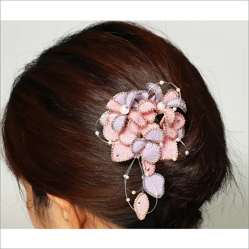 シルクコサージュ ヘアアクセにもなるコサージュ｜ピンク