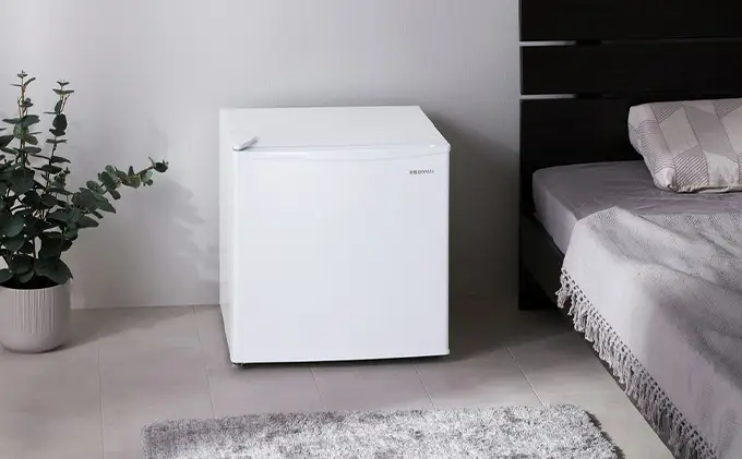 冷蔵庫 45L（左開き）IRSD-5AL-W ホワイト アイリスオーヤマ