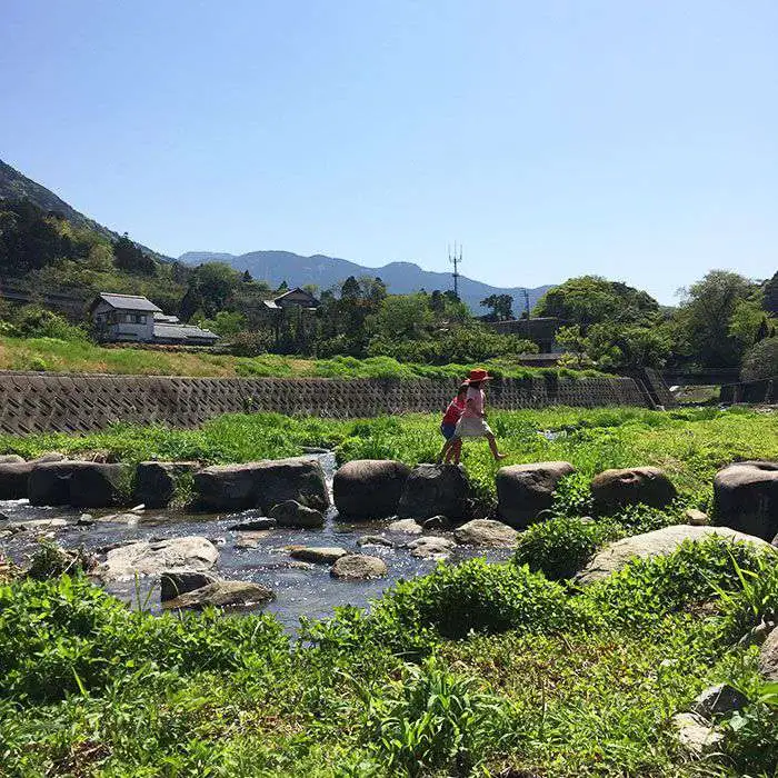 古民家 改修体験  DIY リノベ で子どもたちの学び舎を 自然 海山川 いとしま 産の森学舎 [ABC001]