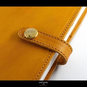 maf pinto (マフ ピント) レザー手帳カバー A5 イエロー 本革 日本製