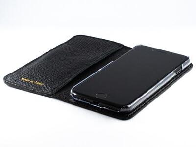 maf pinto アイフォーンケース 本革 日本製 (iPhone SE 第2世代 ／ 8 ／ 7, ) ADRIA LINE 【ブラック】