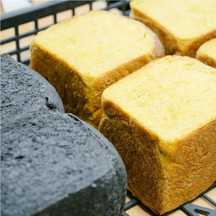 特別 栽培 小麦 使用「 伊都のかおり 」 500g × 2袋 《糸島》【天然パン工房楽楽】 【いとしまごころ】[AVC052]