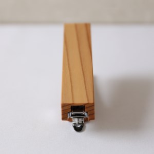 SZ0087　《5種の木材から選べる》木製ホチキス （杉）