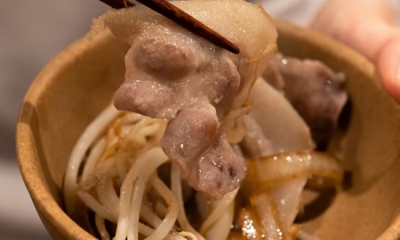 KOERU　美瑛豚ジンギスカンとソーセージの詰め合わせ | ジンギスカン 北海道 [019-59]