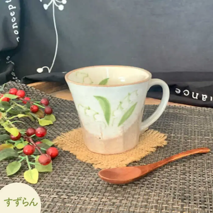 【美濃焼】花柄 マグカップ 4個セット【竜仙窯】食器 コーヒーカップ ティーカップ 珈琲 紅茶 お茶 ティータイム 花柄 和 かわいい おしゃれ レンジ対応 食洗機対応 送料無料 [MDD007]