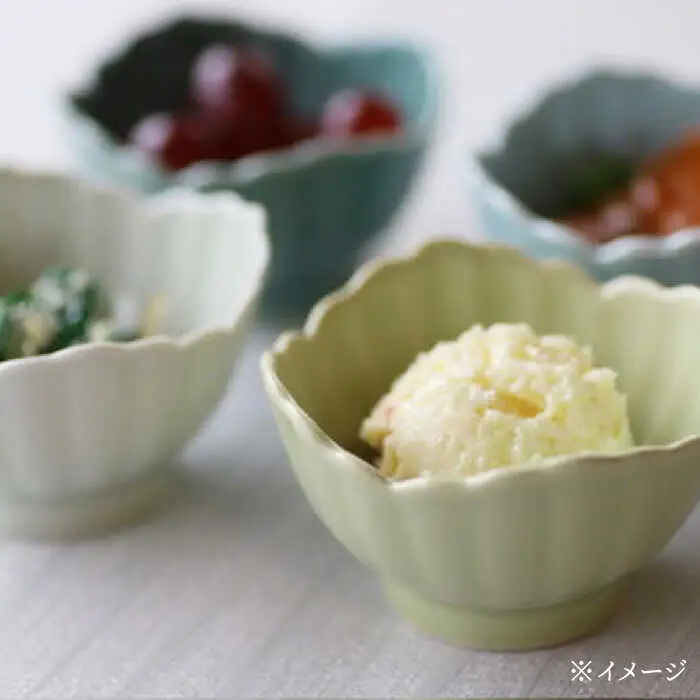 【波佐見焼】色変わり四ツ菊 小付け ターコイズ・ライトブルー・ライトグリーン・クリア 4個セット 食器 皿 【永泉】 [MC59]