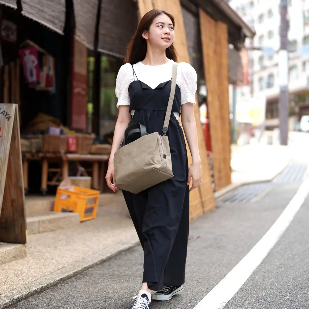 豊岡鞄 TUTUMU S4100 tre mini boston bag ミニボストンバッグ グレージュ