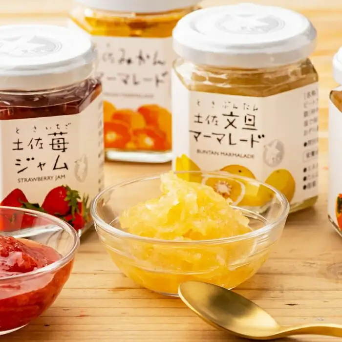 土佐花木実ジャム6個セット 文旦 次郎柿 新高梨 みかん 苺 ゆず 【あおぞら蒼空舎】 [ATCY002]