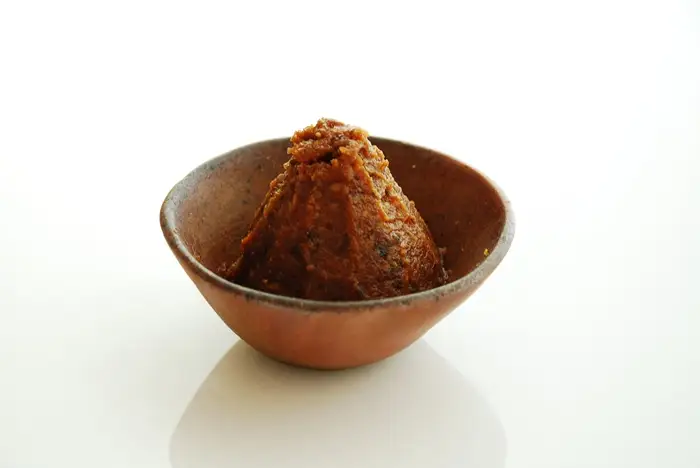 【定期便・隔月3回】有機黒大豆味噌800gX隔月3回（計2.4kg) みそ