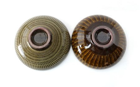 【波佐見焼】Folk Design 黄釉飛びカンナ＆飴釉打ち刷毛 丸平鉢 ボウル ペアセット 食器 皿 【玉有】 [IE31] 波佐見焼