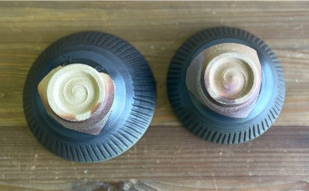 黒マット釉 しのぎ飯碗 （ 夫婦茶碗 ）  糸島市 / 高麗窯 【いとしまごころ】 [AOZ009] お茶碗 食器