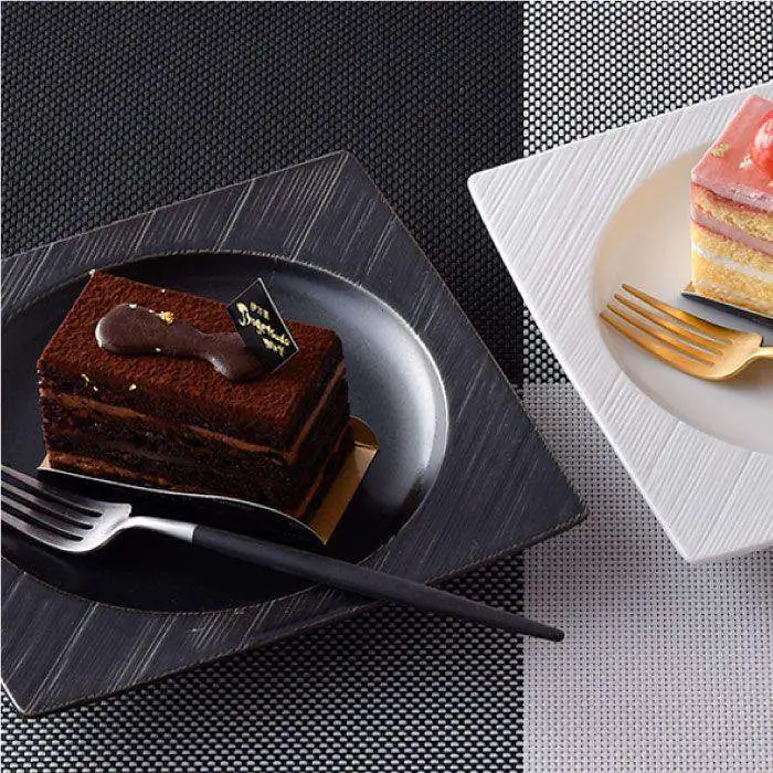 【波佐見焼】砂紋シリーズ 丸スクエア皿 お皿 ペアセット 食器 皿 【一真陶苑】 [BB39]  波佐見焼