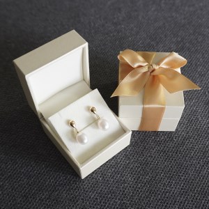 【ジュエリー】K10 イエローゴールド 揺る パール ピアス 保証書付 SE-2361