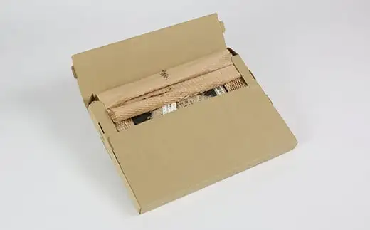 なべ敷き・トビ型（直径18cm）[大分県国東半島産の七島藺（しちとうい）使用] 民芸品 工芸品 大分県 日用品 鍋敷き ＜071-004＞