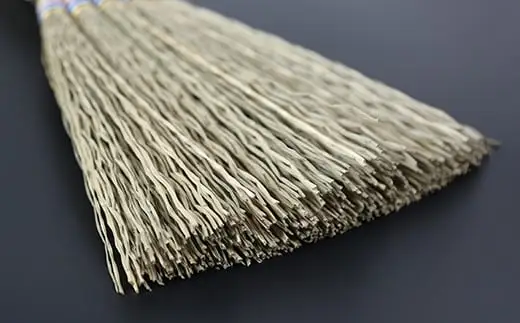 卓上ほうき（長さ約30cm）[大分県国東半島産の七島藺（しちとうい）使用]  民芸品 工芸品 大分県 日用品 ほうき 掃除 ＜071-006＞