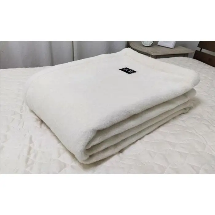 ［ダブルサイズ】贅沢タッサーシルク100%(毛羽部分)毛布 180×200cm　SILK-W