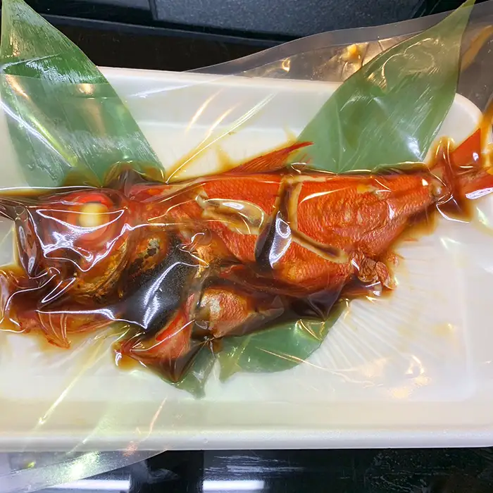 【地魚磯料理 うおまさ】まるごと一匹！外房釣り金目鯛の煮付け　１尾　[0016-0023]