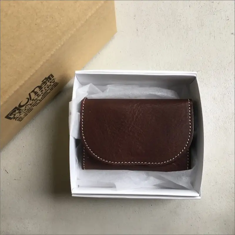 栃木レザー カードケース 牛革カード入れ ﾀﾞｰｸﾌﾞﾗｳﾝ