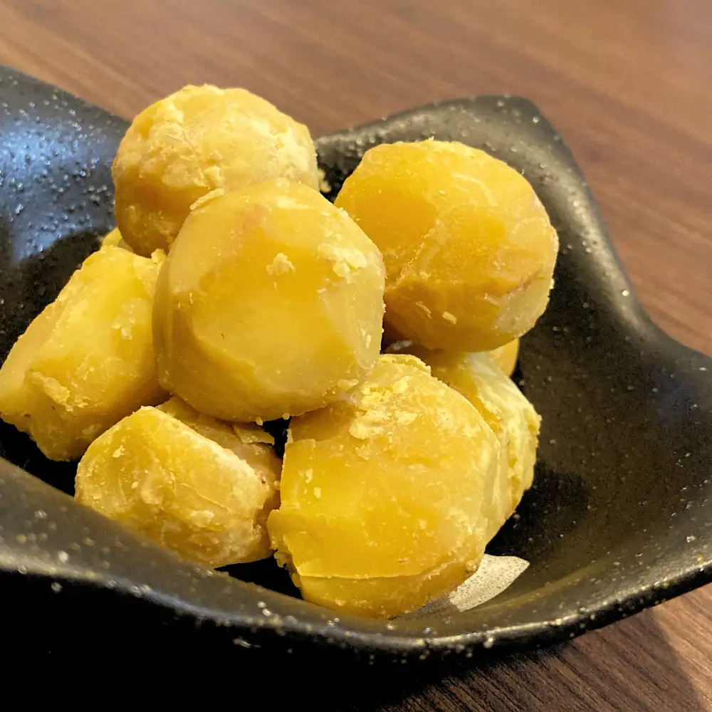 鶴沼 の 栗 2kg (桜川市・石岡市共通返礼品) 和栗 国産栗 くり 栗 生栗 先行予約 2026年9月上旬発送開始 オーガニック肥料 果じゅまる園 [DQ002sa]