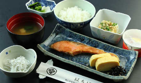 132-1　お好みで選べるおもてなし料理　ペア宿泊券
