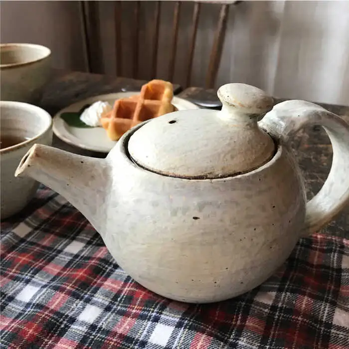[受注生産] ポット アイボリーシリーズ 糸島市 / うつわと手仕事の店 研 器 陶器 食器 手作り クラフト [ARD032] うつわ 焼き物