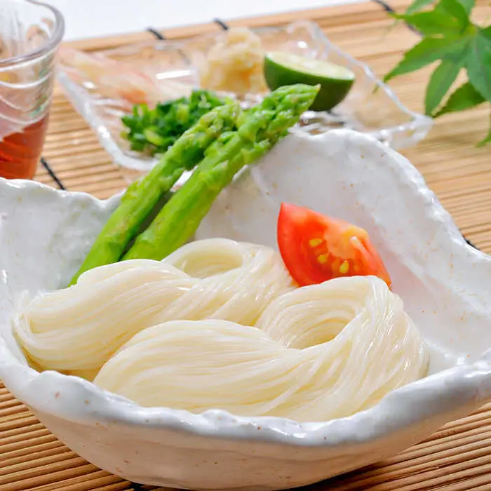 【九州産小麦粉使用】島原 手延べそうめん 9kg / そうめん 島原そうめん 手延べ 麺 素麺 / 南島原市 / のうち製麺 [SAF039]